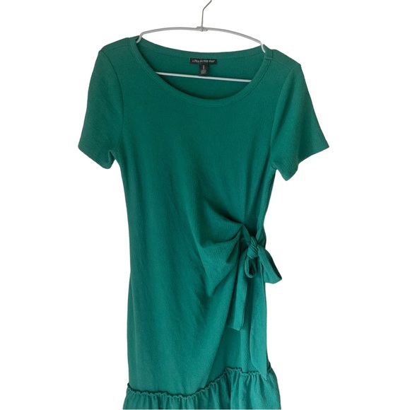 A Pea In the Pod EUC Side Bow Tie Ruffle Maternity Green MIDI Dress - Picture 7 of 11